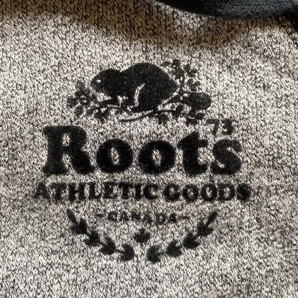 Roots Zip up sweater - Picture 3 of 6